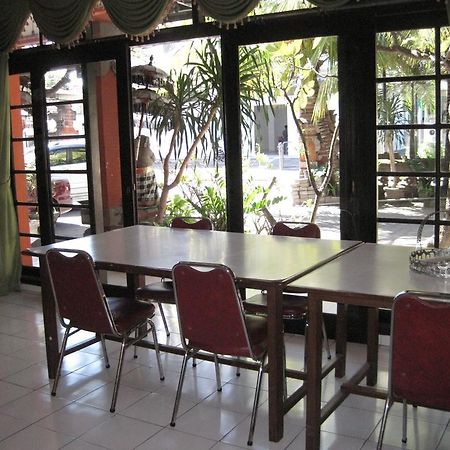 Sekar Sari Inn 꾸따 외부 사진