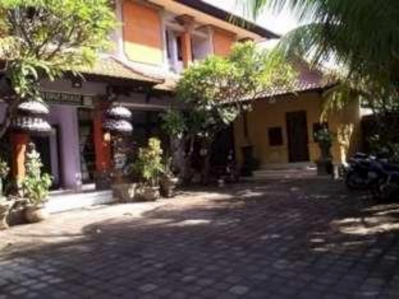 Sekar Sari Inn 꾸따 외부 사진