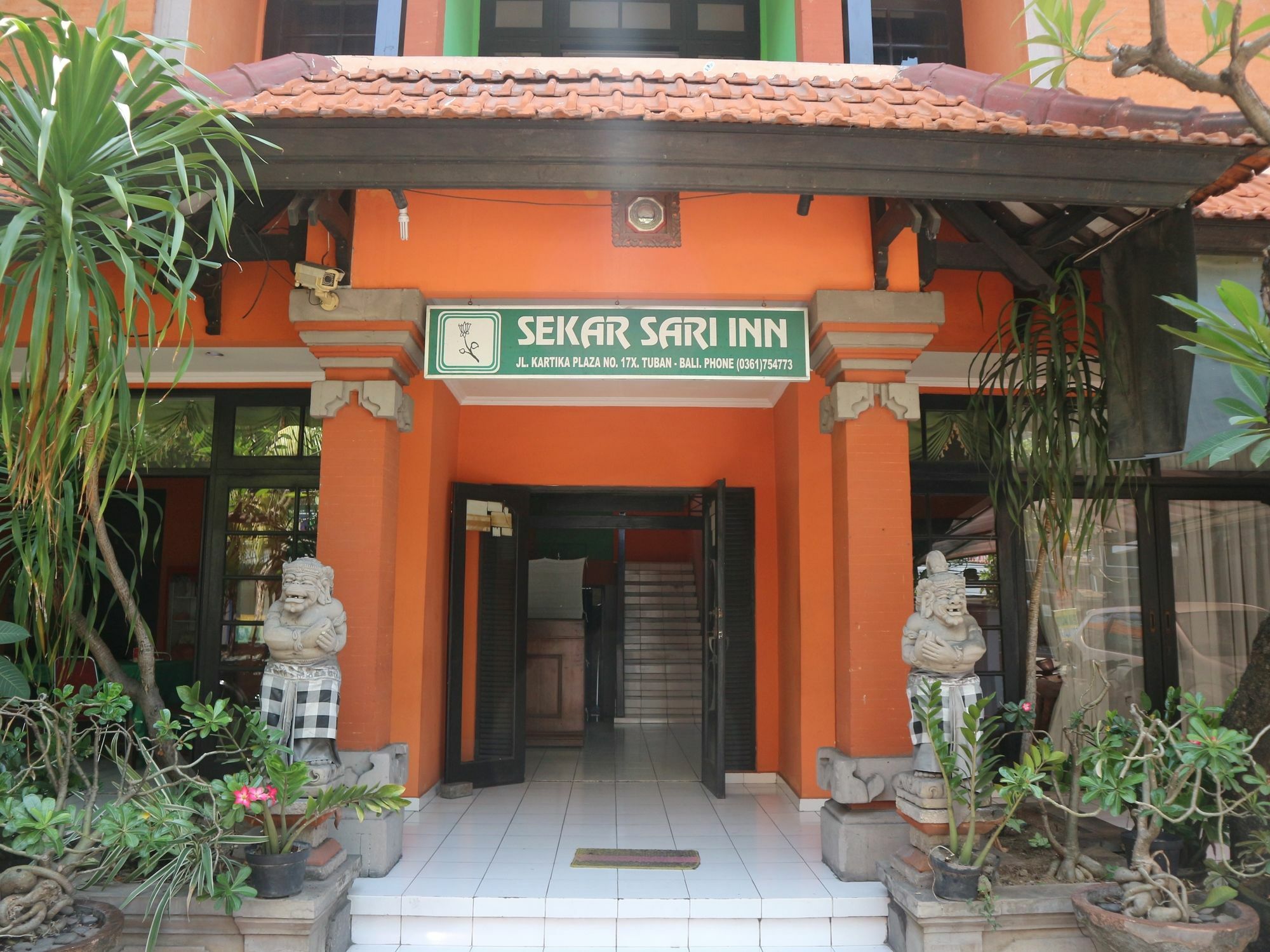 Sekar Sari Inn 꾸따 외부 사진