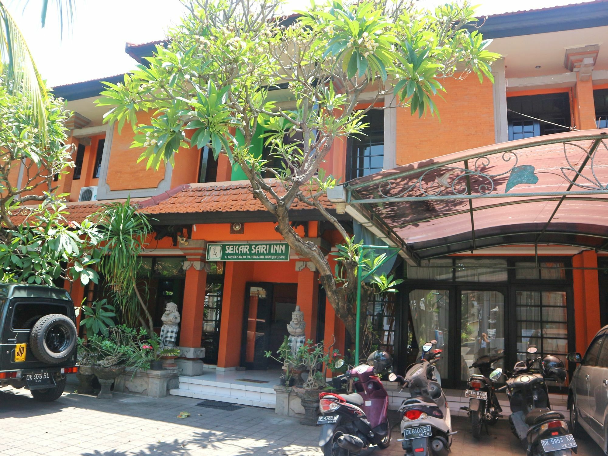 Sekar Sari Inn 꾸따 외부 사진